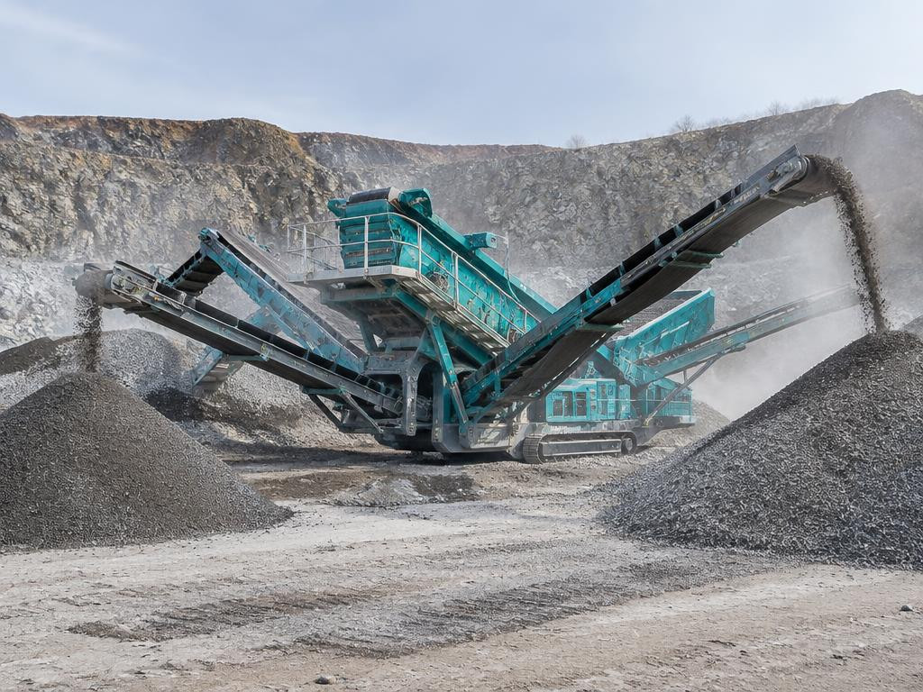 Mobile Screen Plant (600 TPH) — Screening Plants